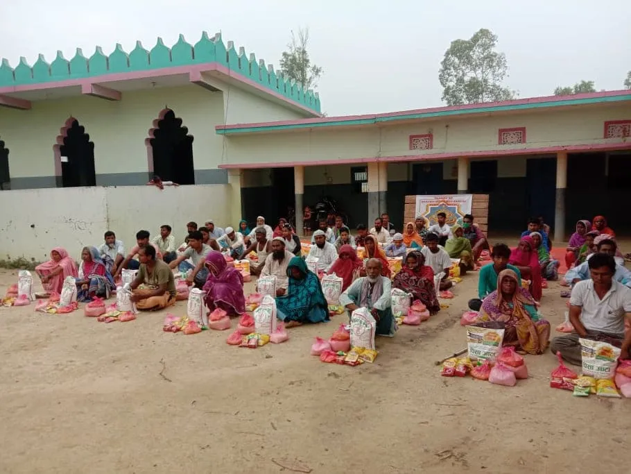 Action humanitaire de la Karkariya à Udaipur City (Inde)