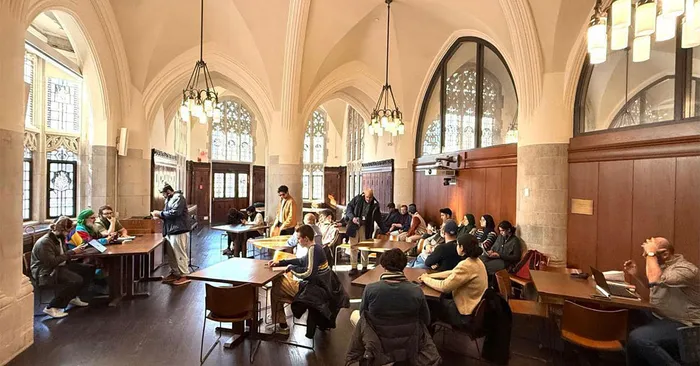 La sainteté à la lumière du soufisme et de la recherche académique : conférence du Shaykh Mohamed Faouzi al-Karkari à l'Université de Yale
