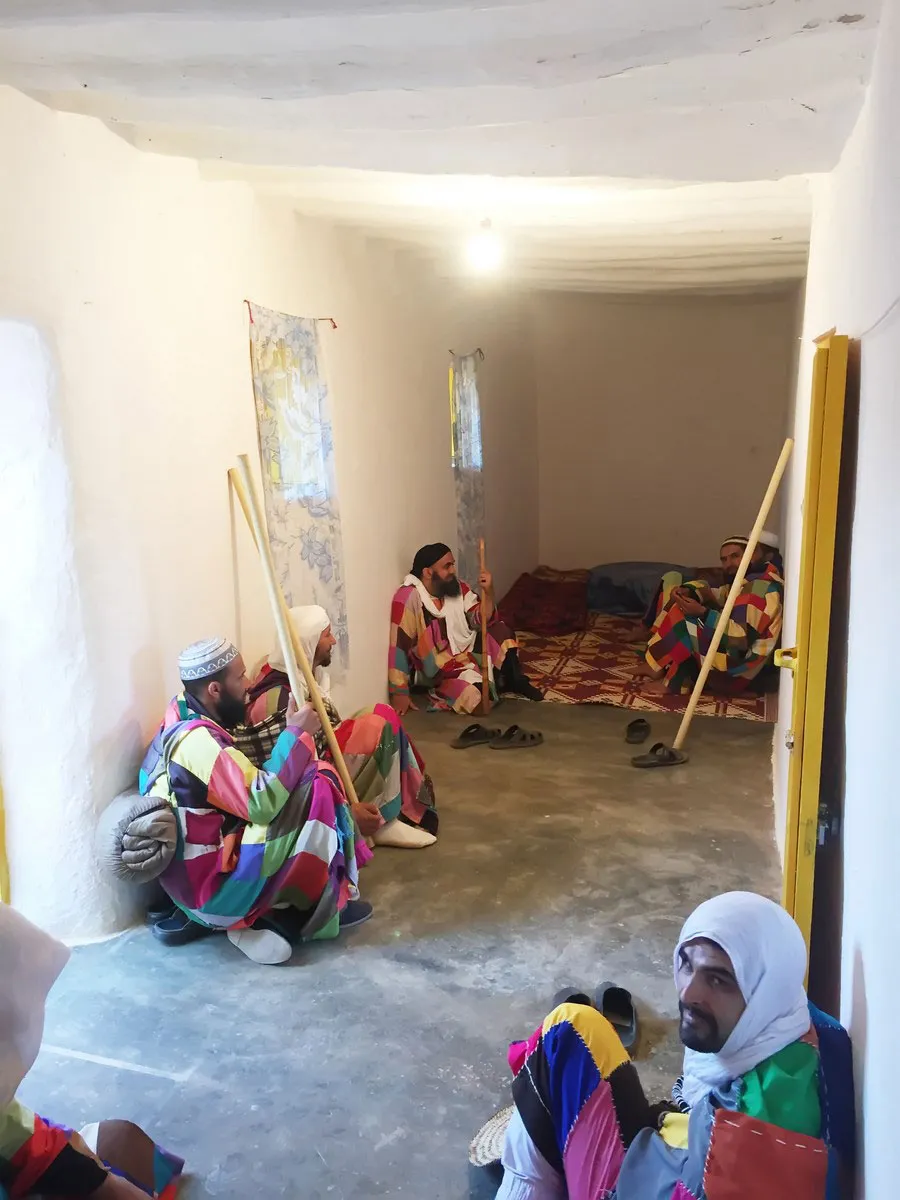 C'est là que moulay Tahîr vivait et où notre shaykh a grandit