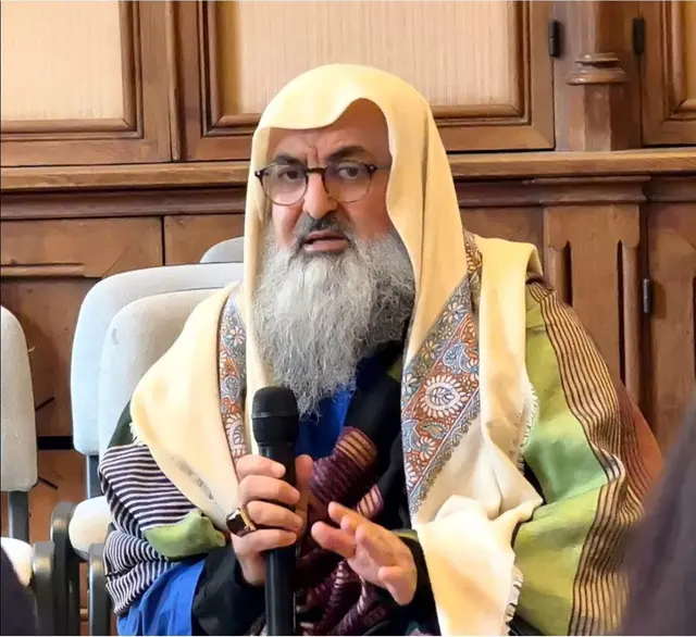 Le Shaykh prend la parole aux Assises du dialogue